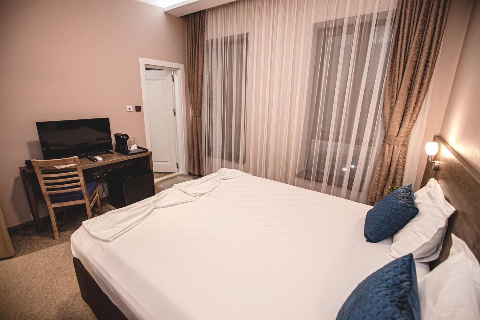 Hotel Magura Haskovo Bagian luar foto